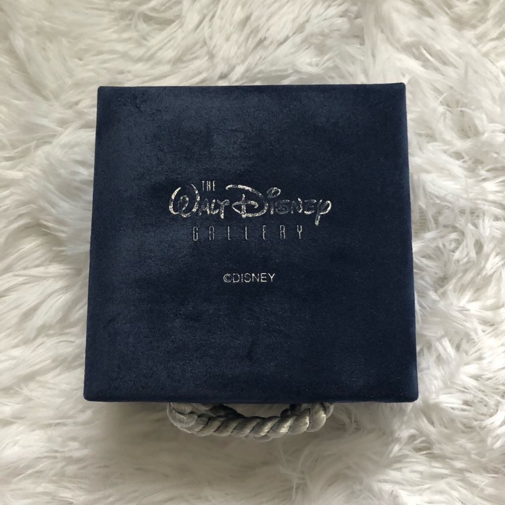 Swarovski  Disney Cinderella Slipper Pin/Brooch - Picture 3 of 9